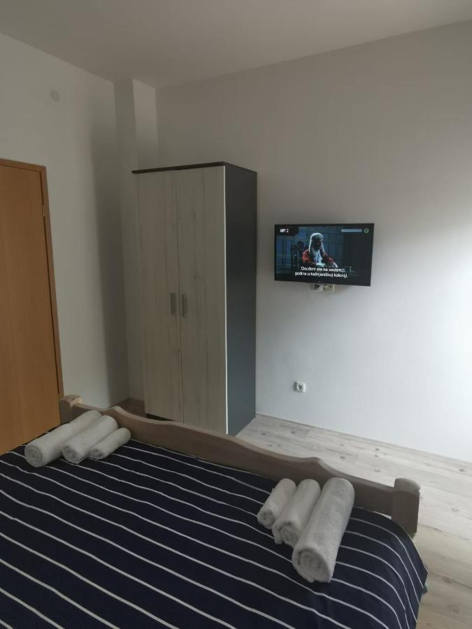 Family Lägenhet Kornić Exteriör bild